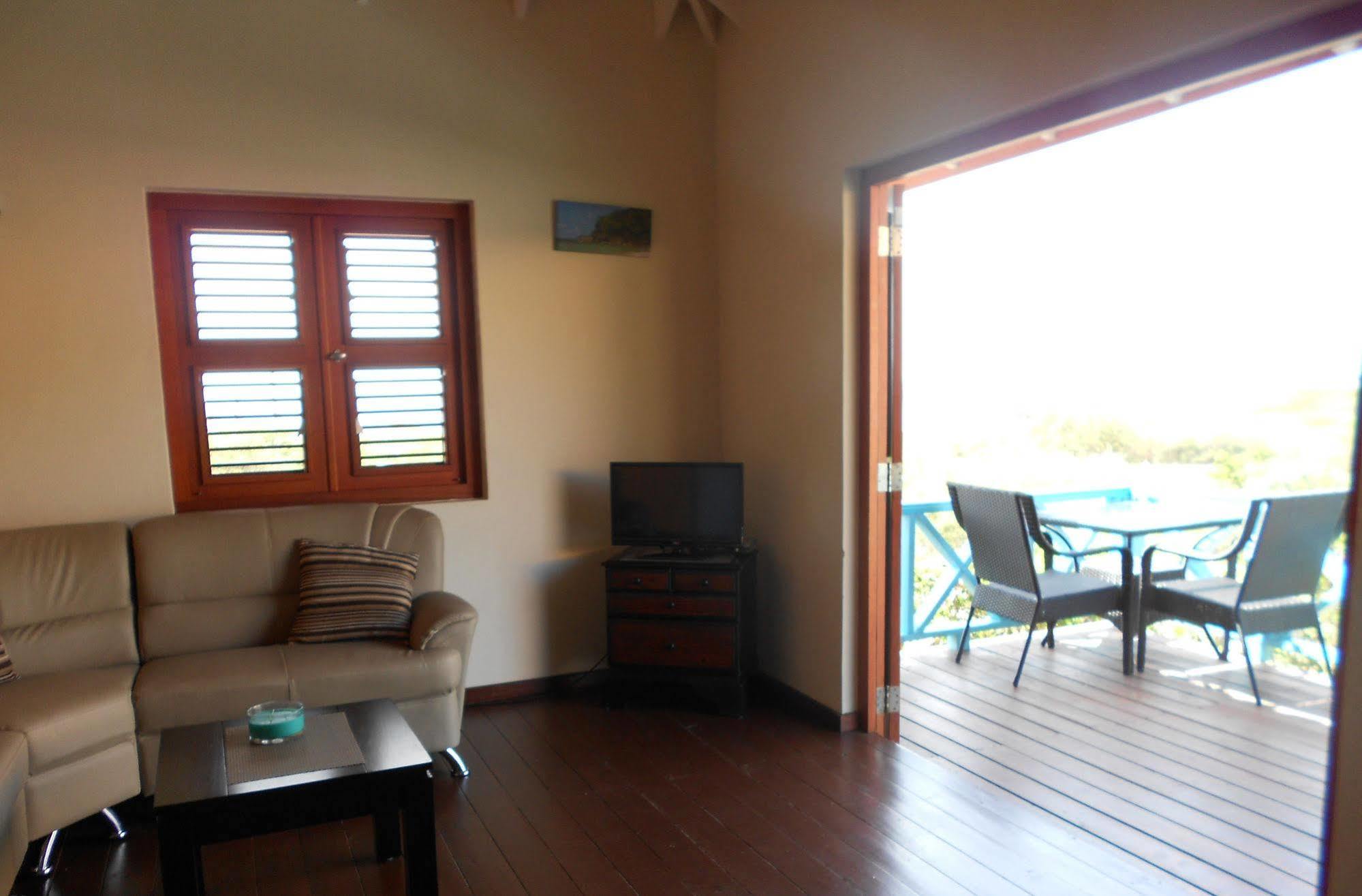 Botanique Bungalows Westpunt Bagian luar foto
