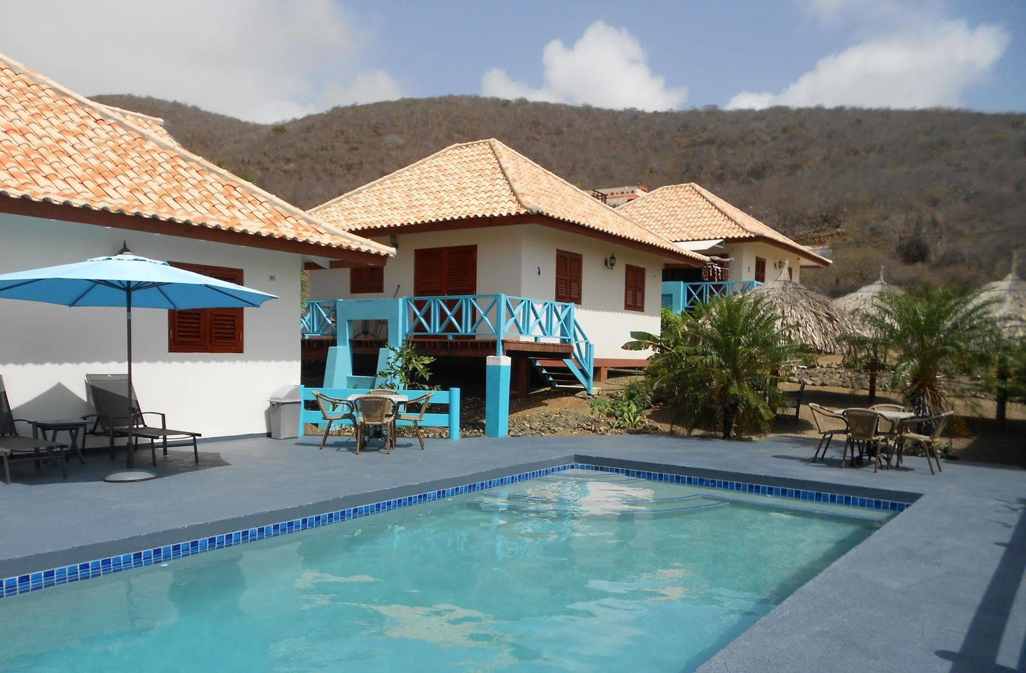 Botanique Bungalows Westpunt Bagian luar foto